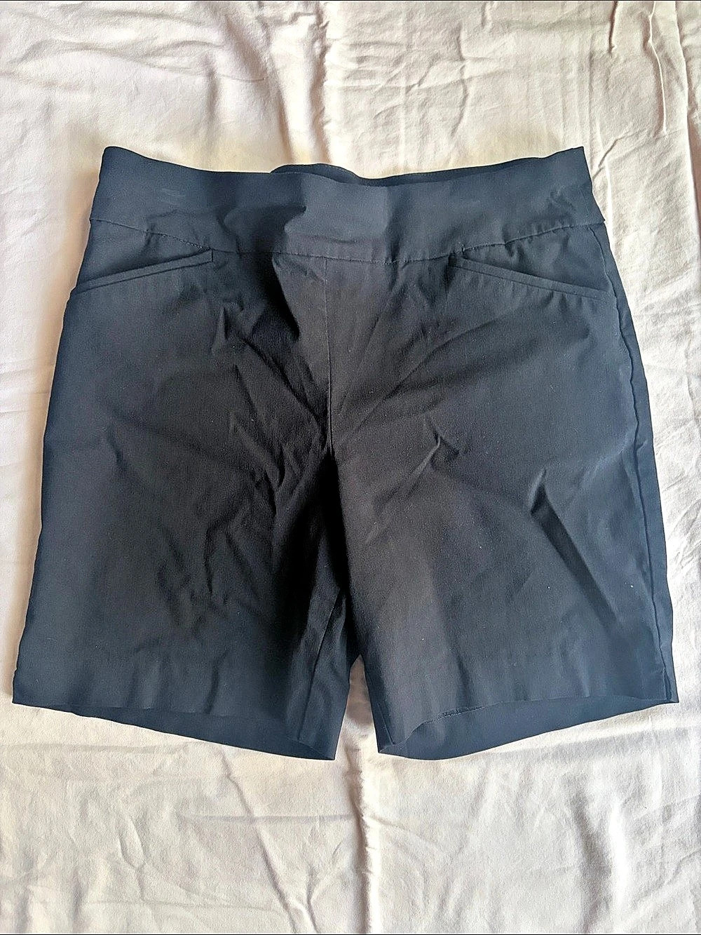 Chico's Perfect Stretch Shorts Bermuda Shorts in Black Size 2